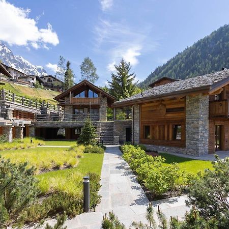 4Br Chalet Piazzale Della Funivia Villa Courmayeur Exterior photo