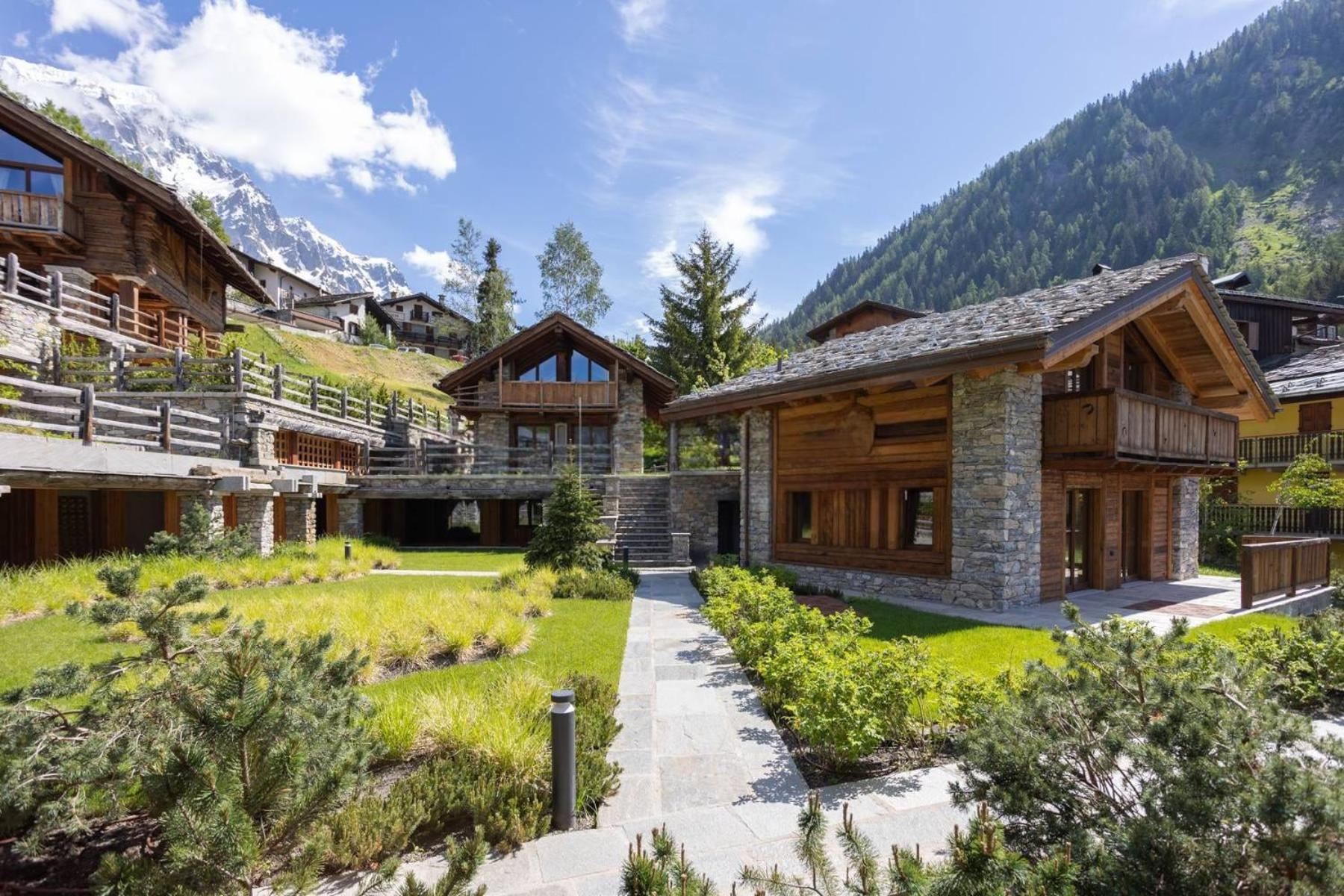 4Br Chalet Piazzale Della Funivia Villa Courmayeur Exterior photo